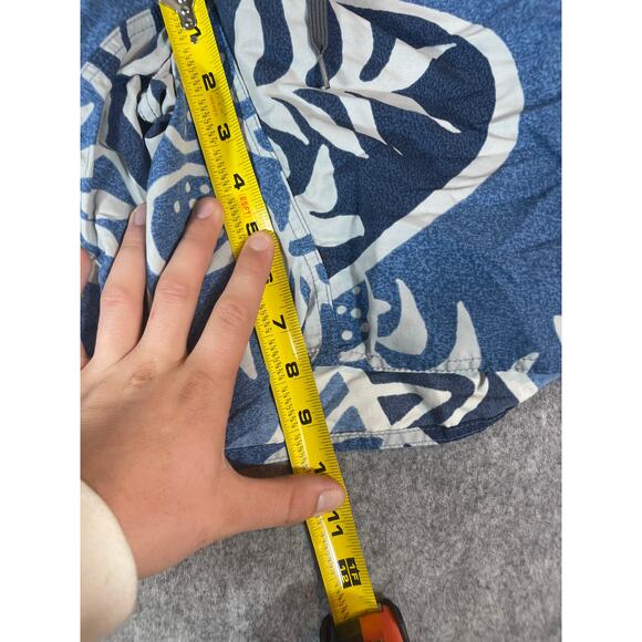 Patagonia Board Shorts Mens 33 Blue Wavefarer Floral Swim Trunks Surf Hawaiian - Picture 3 of 6